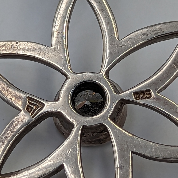 SILPADA 925 Silver Vintage Cubic Zirconia Open Flower Pendant on Leather cord - Picture 9 of 10